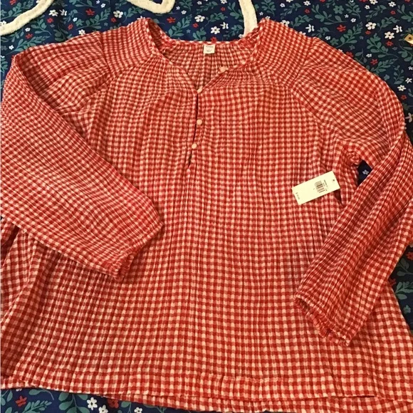Women’s size large new with tags old Navy red and white gingham top/blouse - Picture 4 of 9